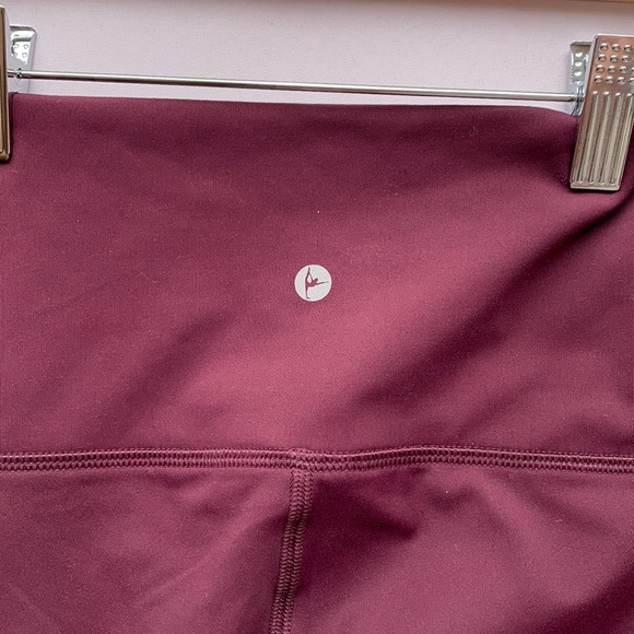 90 DEGREE BY REFLEX Wonderflex Elastic Free High Waist Capri Leggings, small - Picture 12 of 16